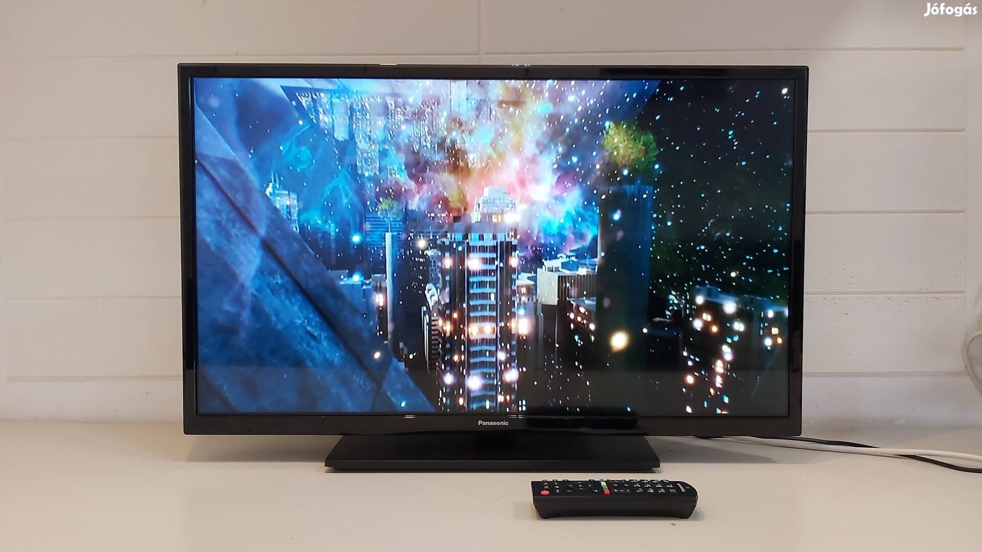 Hibátla,82cm-es Panasonic LED tv eladó