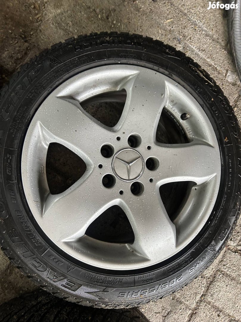 Hibátlan 16 colos gyári merci kerék!