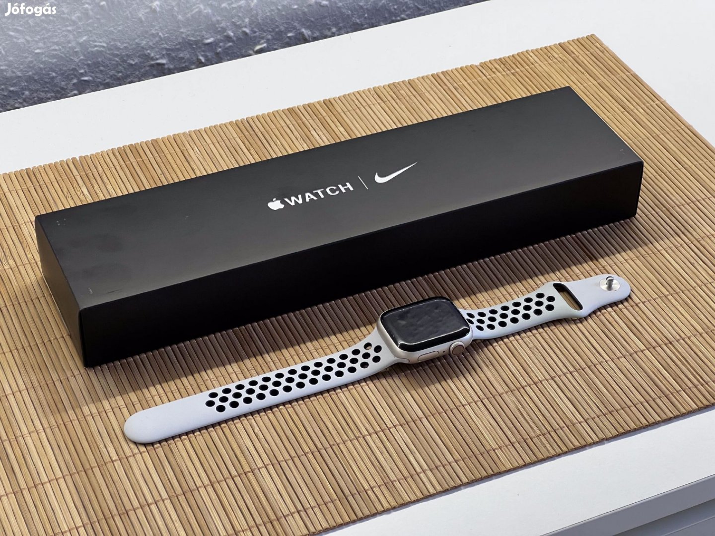 Hibátlan Apple Watch S7 Starlight 41mm 2 ÉV Garanciával Számlával