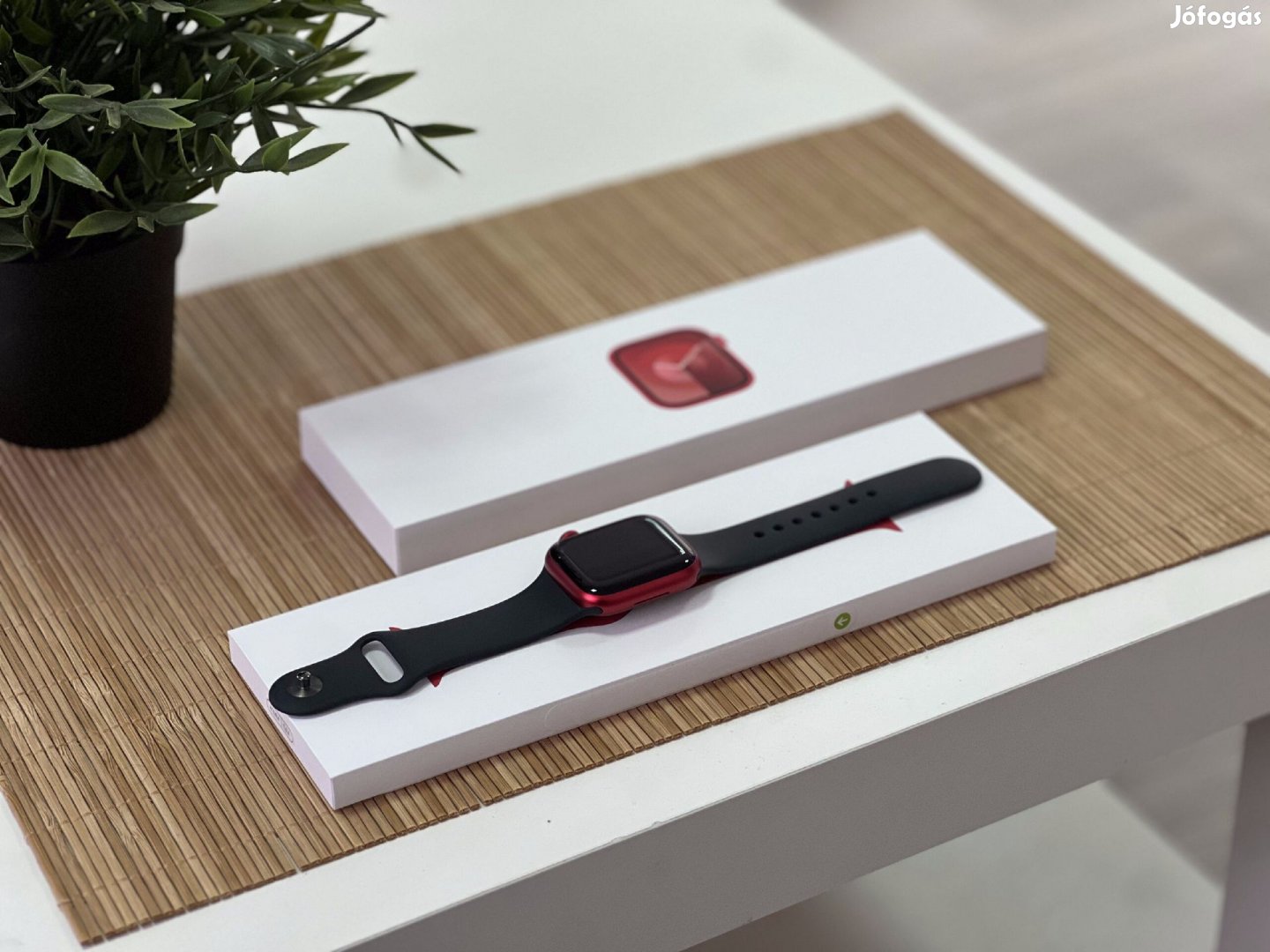 Hibátlan Apple Watch S9 Red 41MM 2 ÉV Garanciával Számlával Aksi