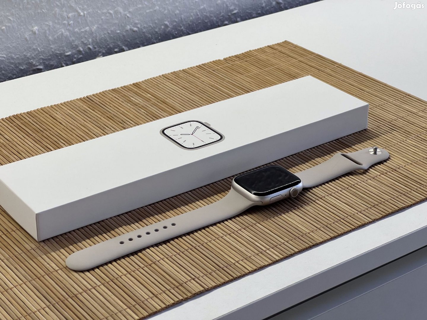 Hibátlan Apple Watch Series 8 Starlight 45mm 2 ÉV Garanciával