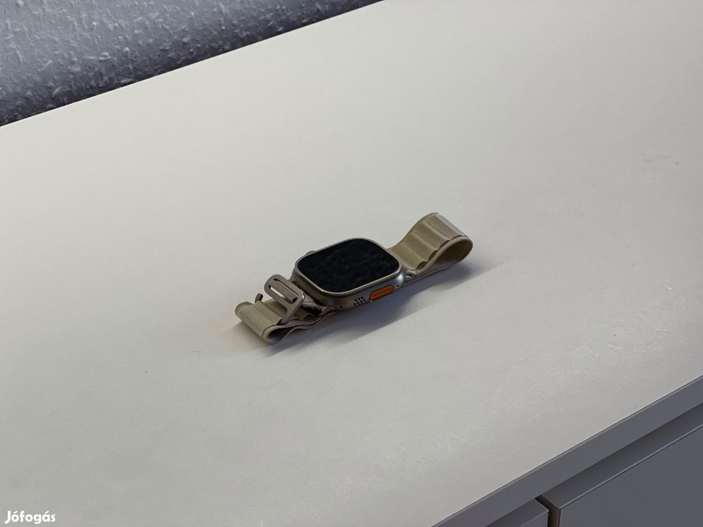 Hibátlan Apple Watch Ultra Natural Titanium 49MM 2 ÉV Garanciával
