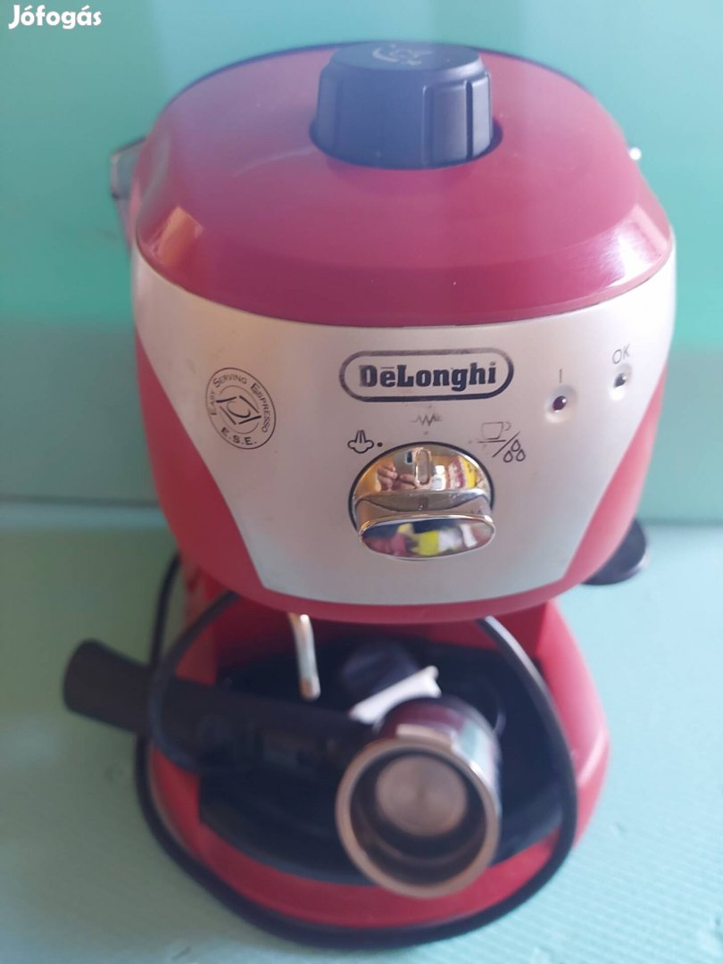 Hibátlan Delonghi presszó kávéfőző 