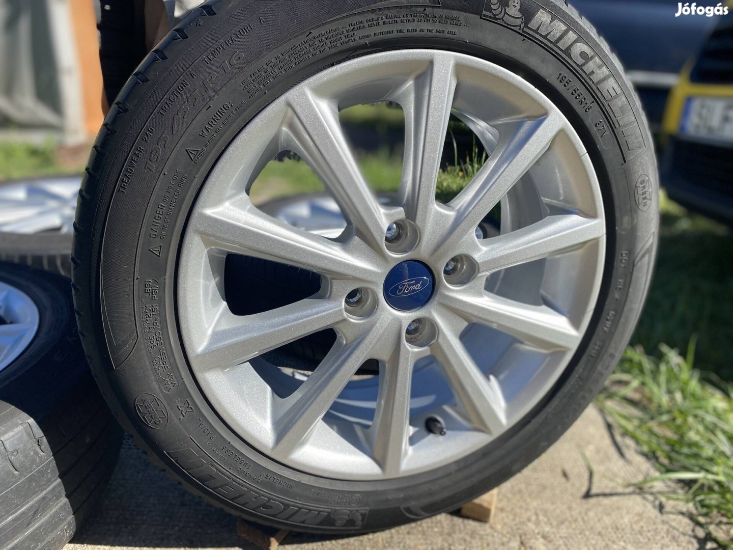 Hibátlan Ford Fiesta gyári 16"-os 