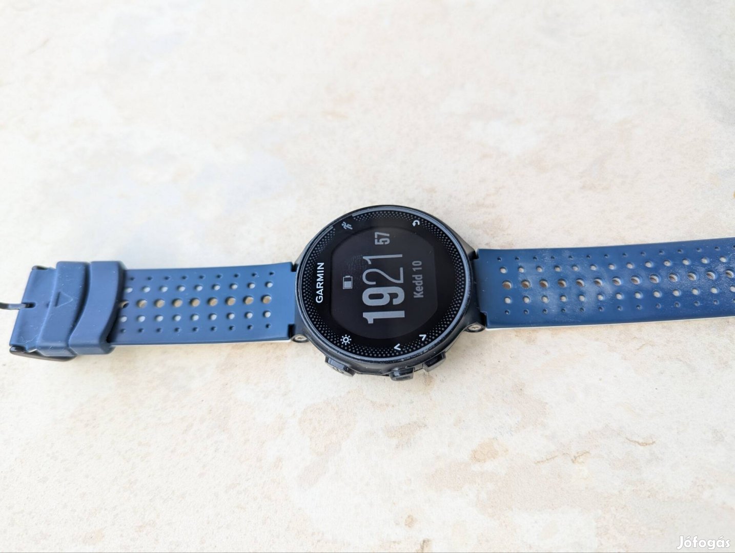 Hibátlan Garmin forerunner 235 garanciával