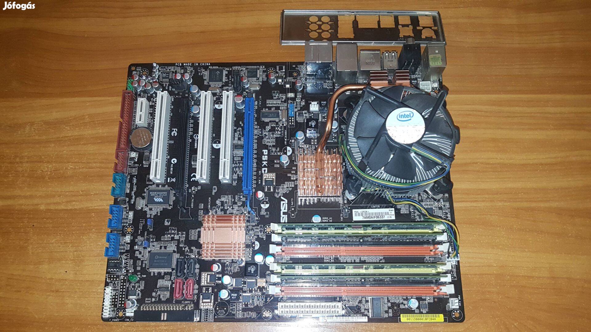 Hibátlan LGA 775 félkonfig Asus P5KC + E6750 cpu + 4GB DDR2 + hűtő