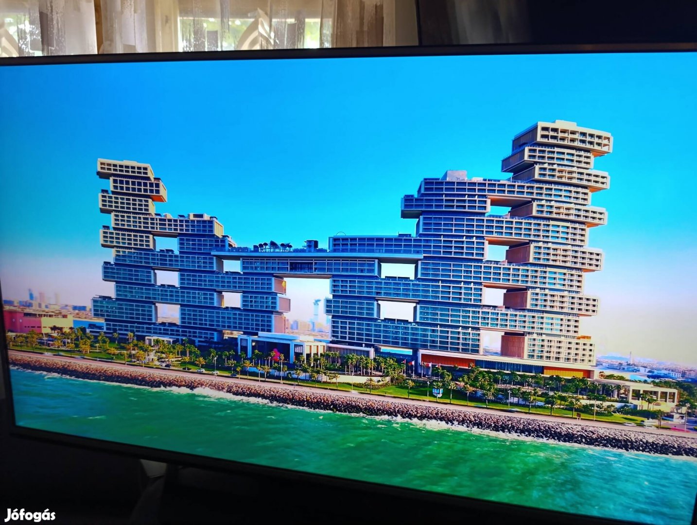 Hibátlan LG UHD 4K HDR 55 colos képátlójú tv  eladó