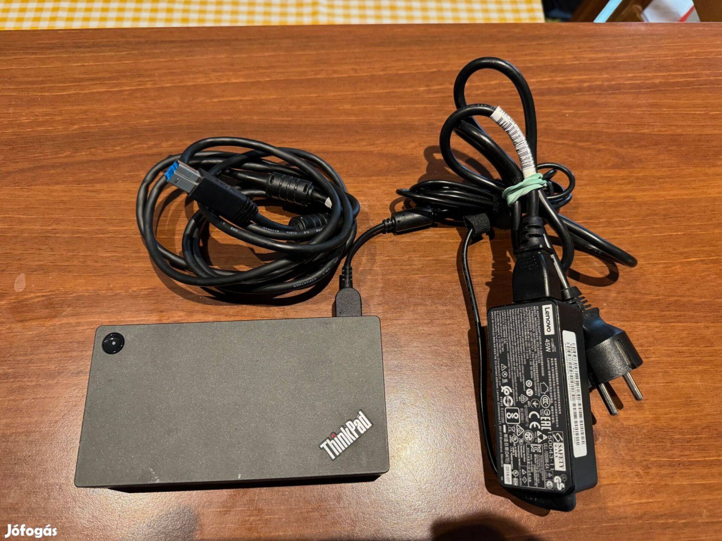 Hibátlan Lenovo Thinkpad pro docking staytion usb 3.0 +saját gyári táp