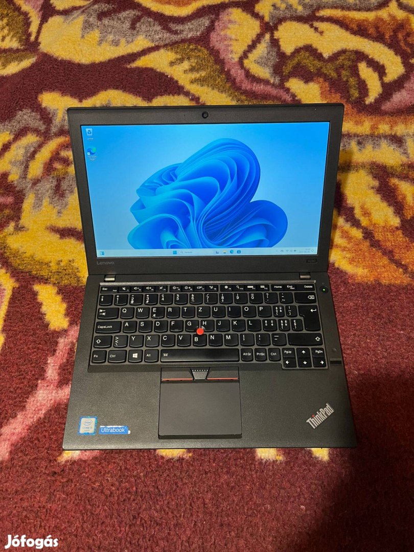 Hibátlan Lenovo x260 laptop i5/8GB/SSD