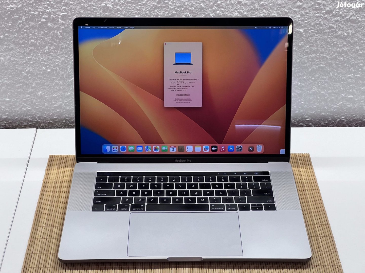 Hibátlan MacBook Pro 2017 15 i7  256GB 2 ÉV Garanciával Számlával