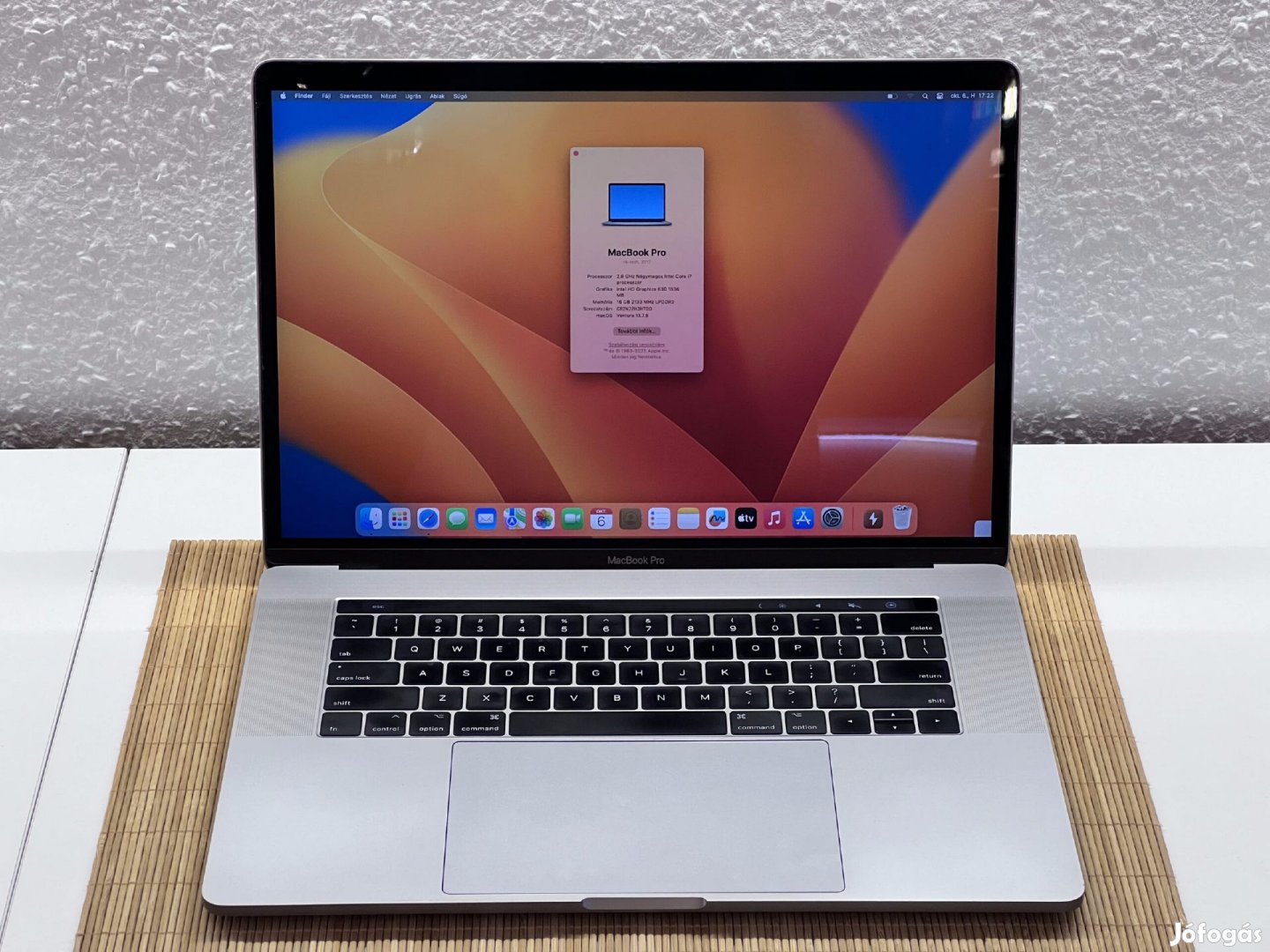 Hibátlan MacBook Pro 2017 15 i7  256GB 2 ÉV Garanciával Számlával