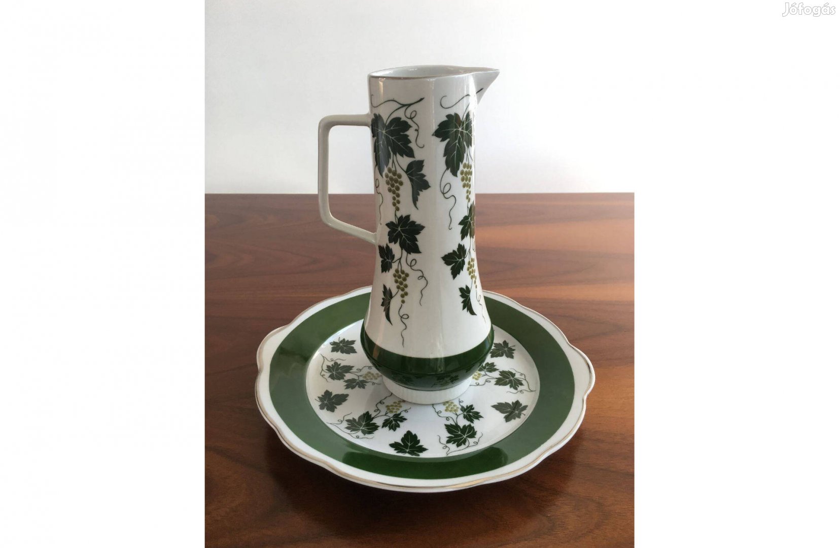 Hibátlan Spechtsbrunn szőlőlevél mintás retro porcelán kancsó és tál