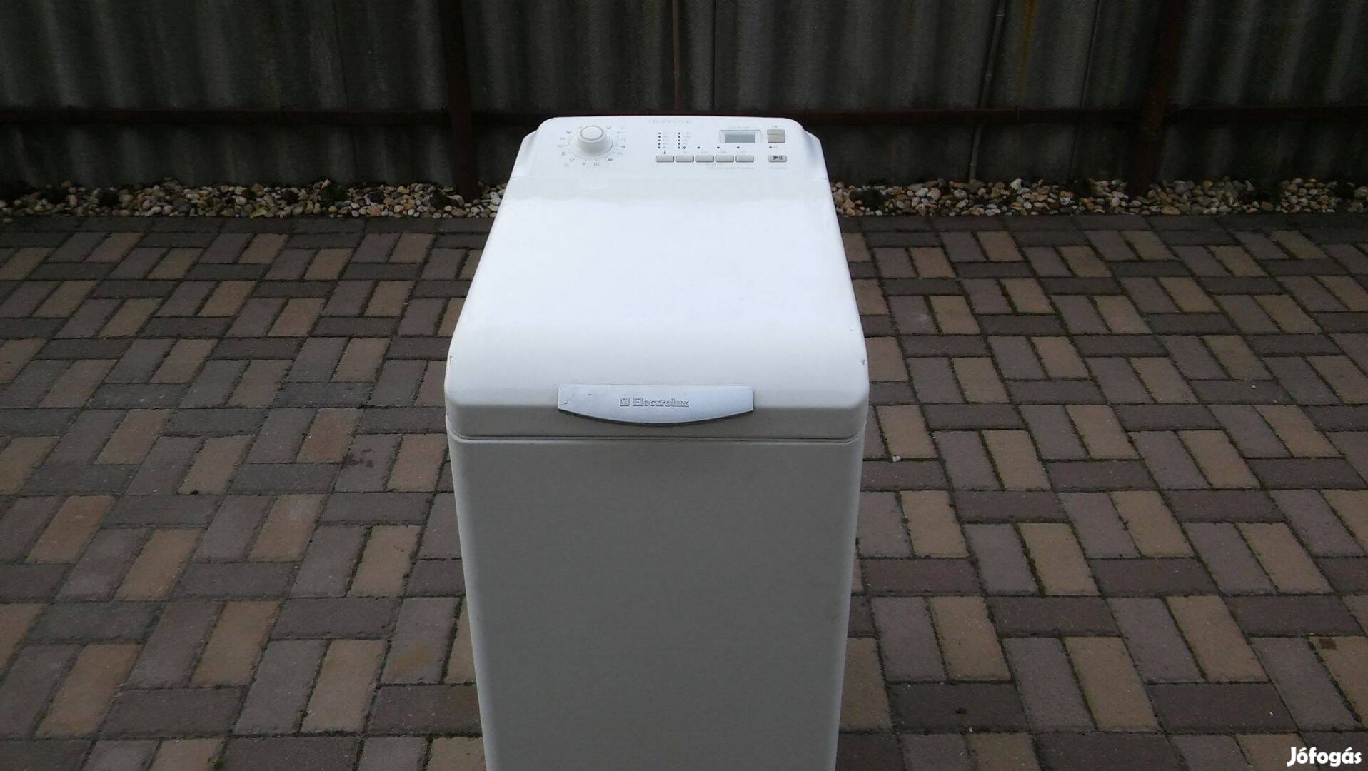 Hibátlan, jó állapotú A+ Electrolux mosógép eladó 1300centri 5.5kg