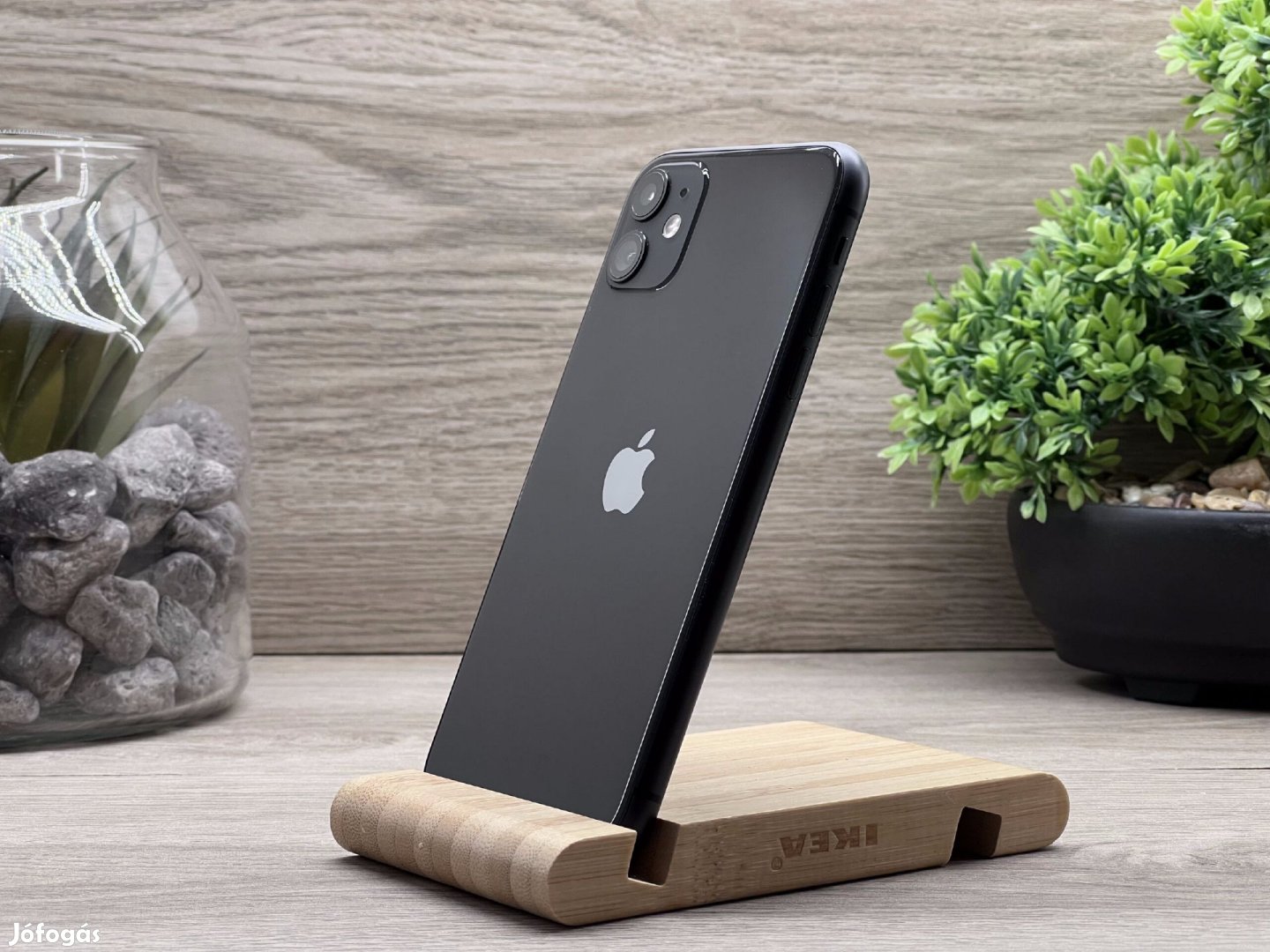 Hibátlan iPhone 11 Black 64GB 2 ÉV Garanciával Számlával Aksi 100%