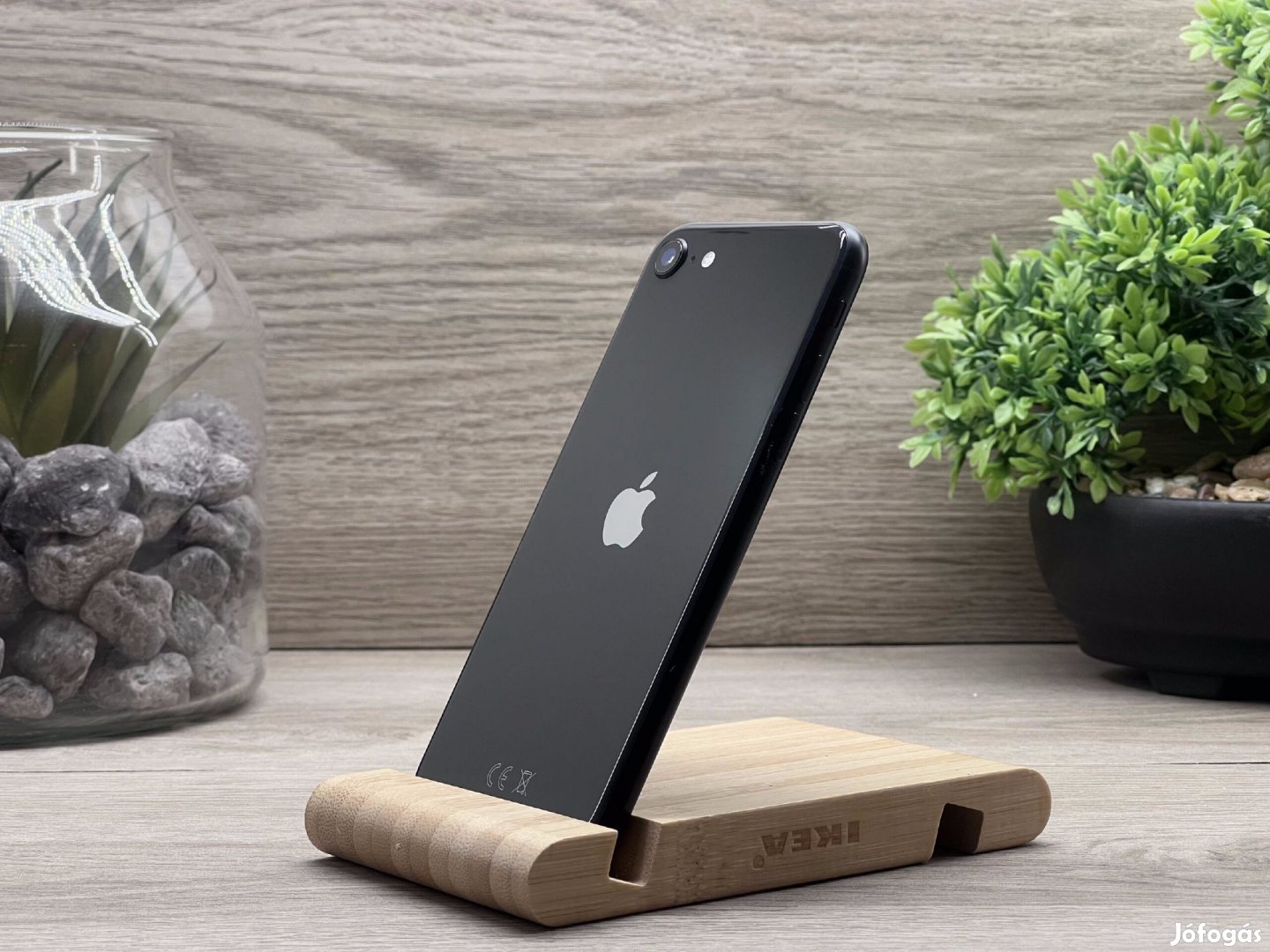 Hibátlan iPhone SE2020 Black 64GB 2 ÉV Garanciával Számlával 93%