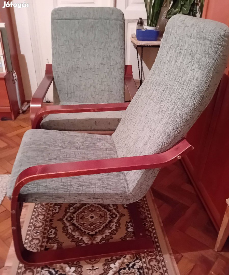 Hibátlan kényelmes zöld fotel olcsón eladó
