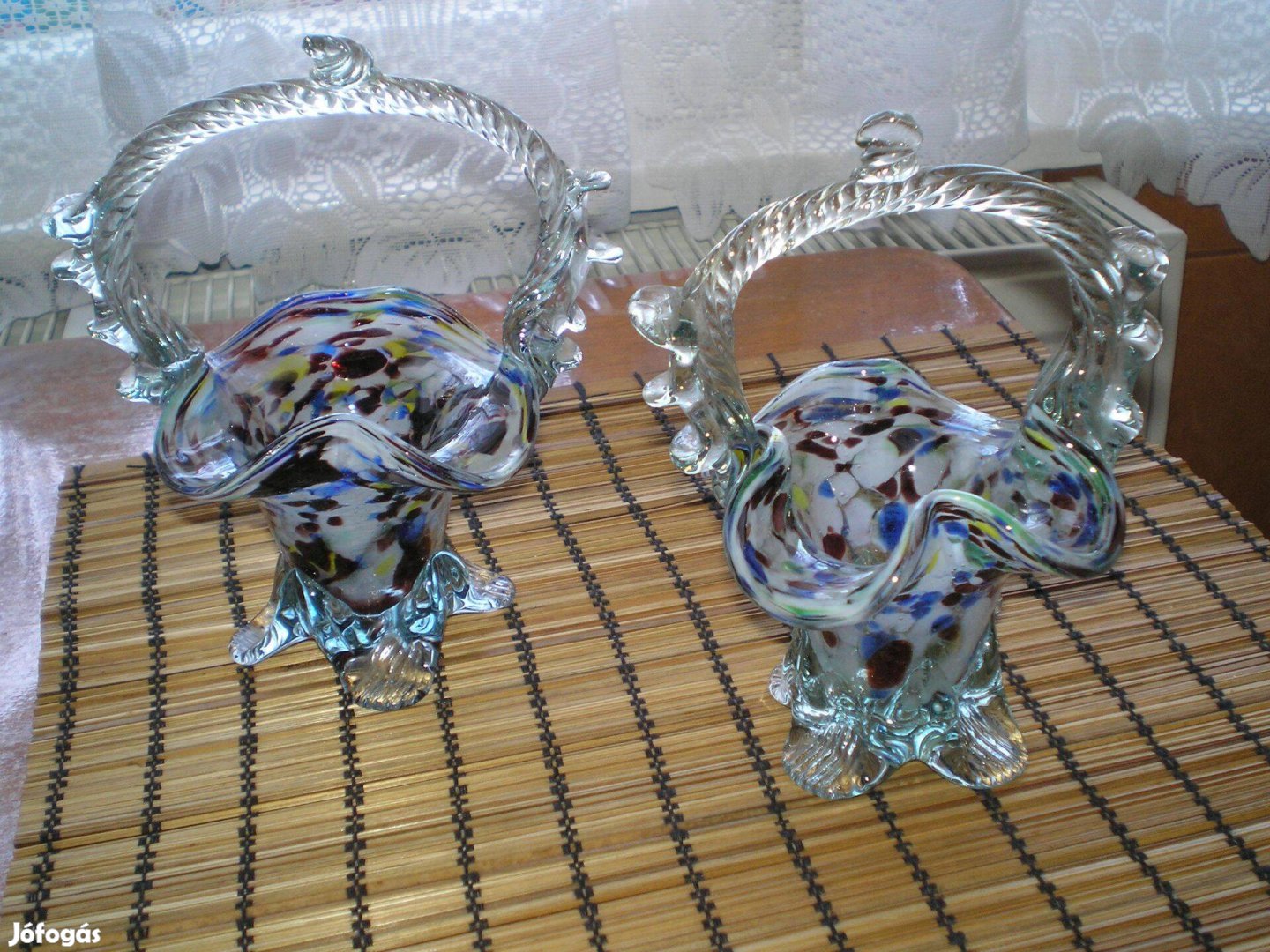 Hibátlan régi szép üvegkosarak árdb