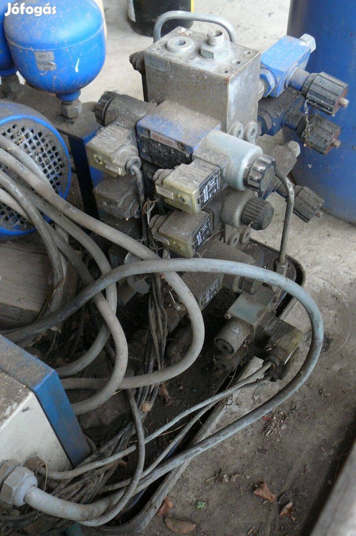 Hidraulika tápegység