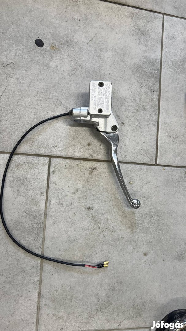 Hidraulikus fék kar