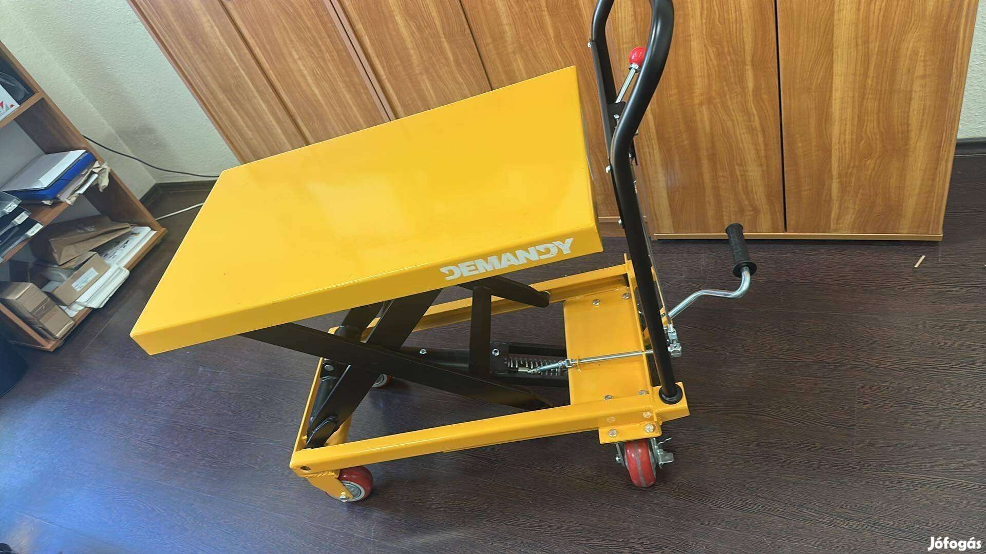 Hidraulikus kézi emelőasztal 500 kg Eladó!