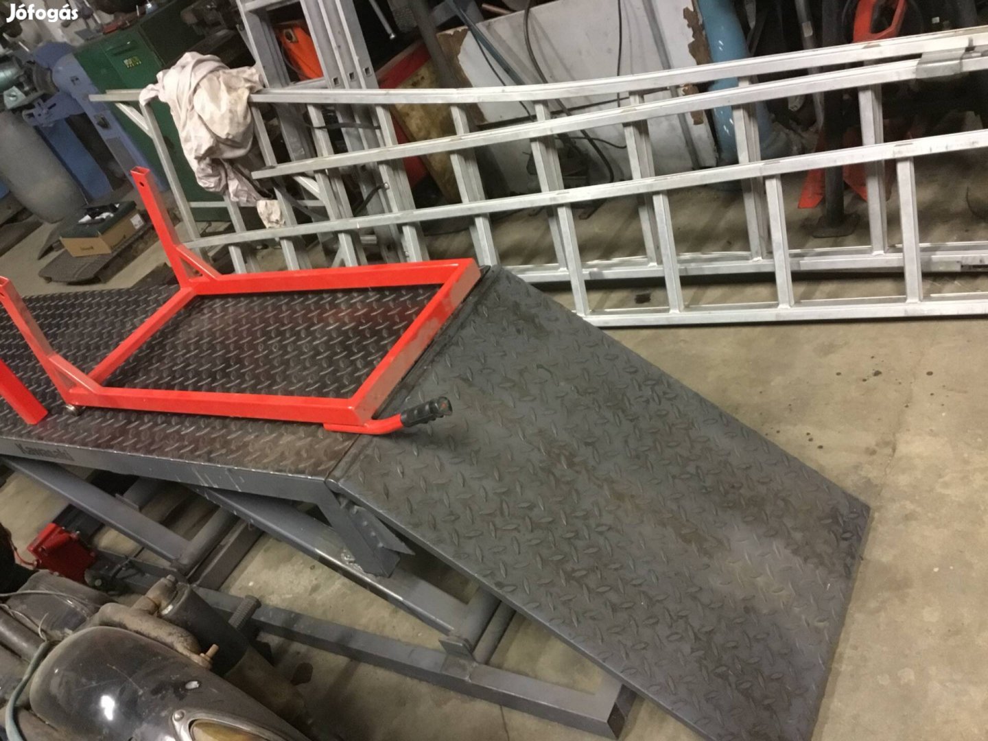 Hidraulikus motor emelő szerelő pad asztal