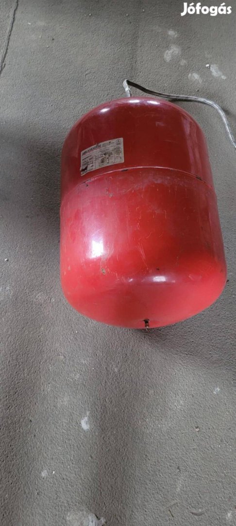 Hidrofor tartály 50l