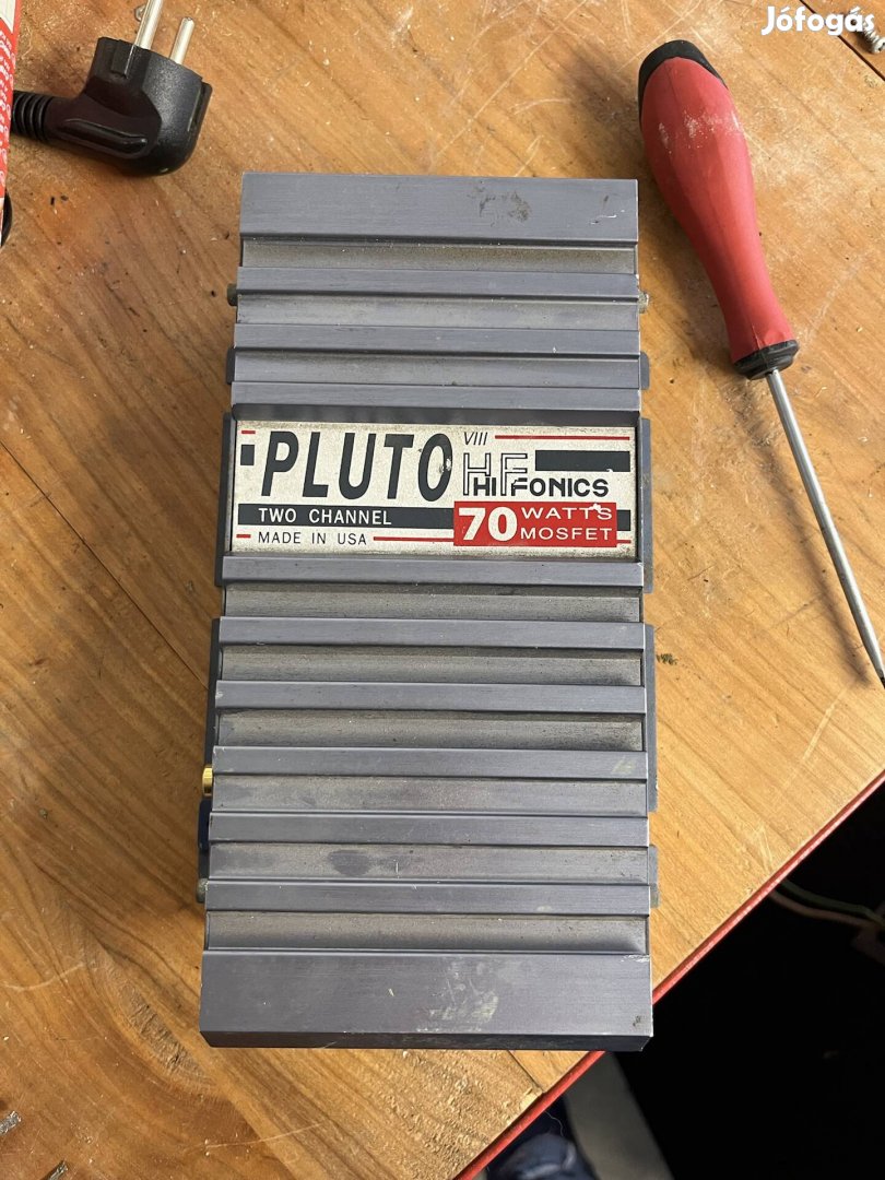 Hifonics Pluto retro oldskool erősítő hifi végfok 