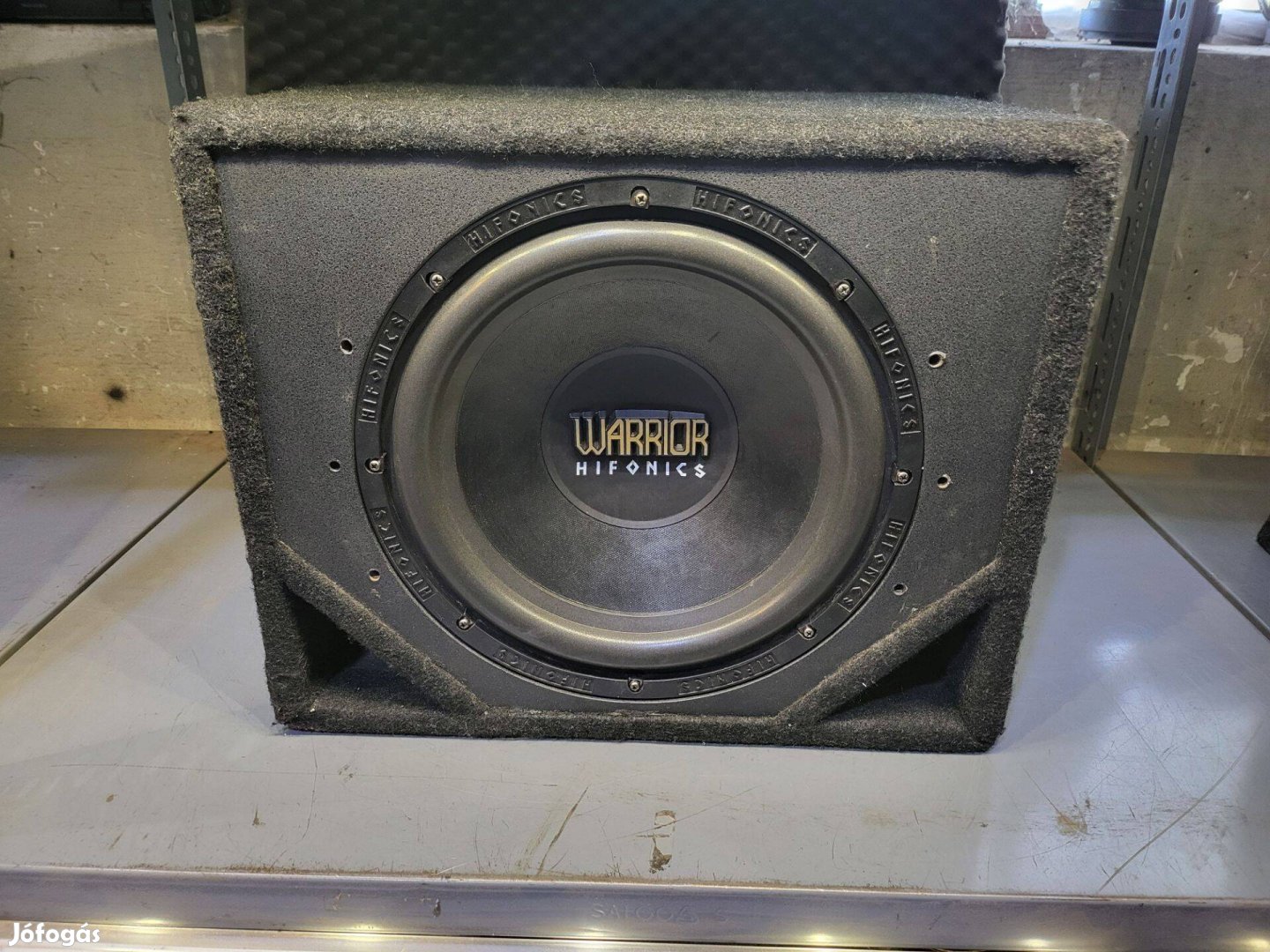 Hifonics warrior WR12 mélyláda