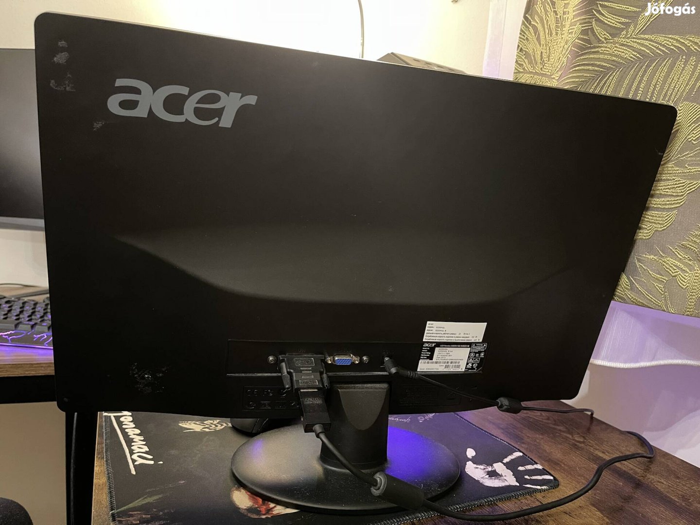 High End Gaming PC setup (gép + 2 monitor + 2 asztal)