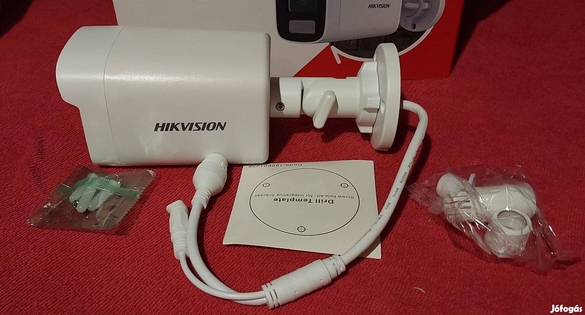 Hikvision DS 2CD1T83G2-Liuf-4mm 8MP, 4mm , +Mikrofon, WDR