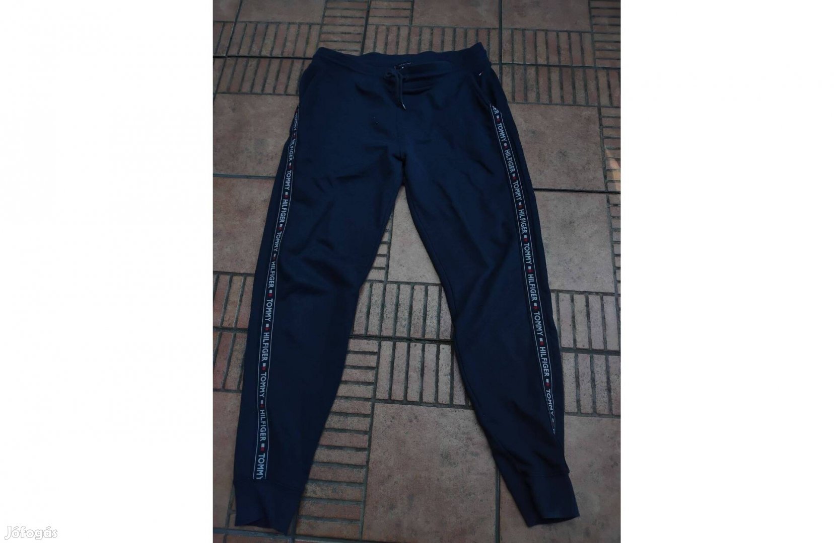 Hilfiger szabadidőnadrág nadrág L