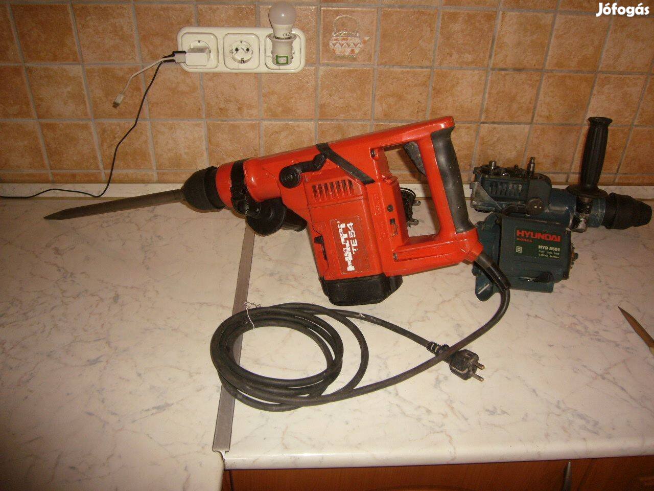 Hilti TE 54 Ütvefúró-Vésőgép 54000FT Makita Fúrószár