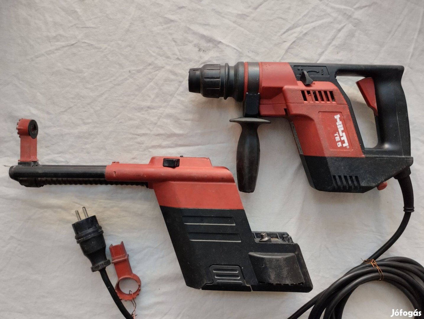 Hilti TE 5 + Hilti TE 5-DRS porszívó adapterrel