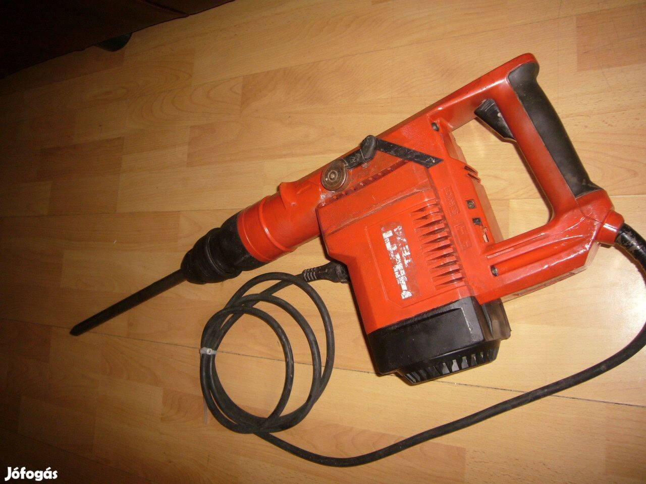 Hilti TE 74 Vésőgép-Útvefúró SDS Max Zuglói Átvét. 43000 FT