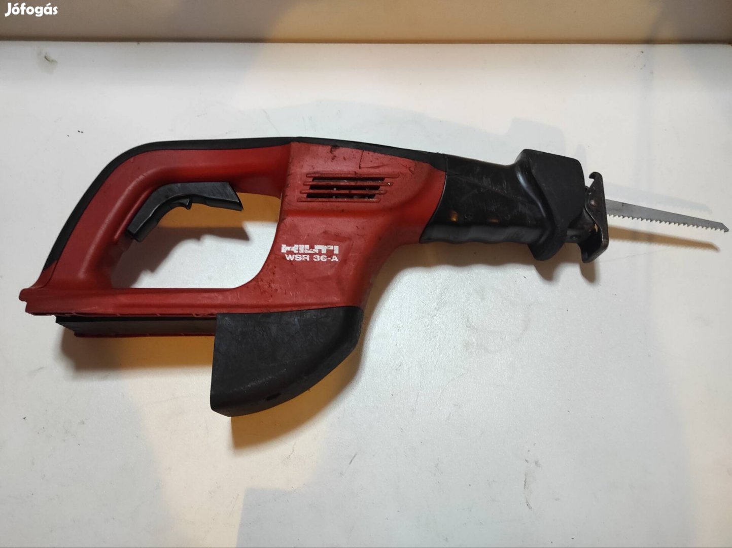 Hilti WSR 36-A akkus kardfürész,  szabja fürész Makita lappal 