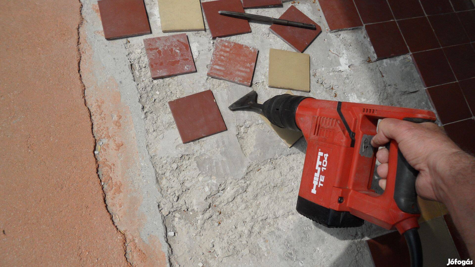 Hilti "egykezes" SDS véső gép hibátlan "szép" állapotban, + kofferral