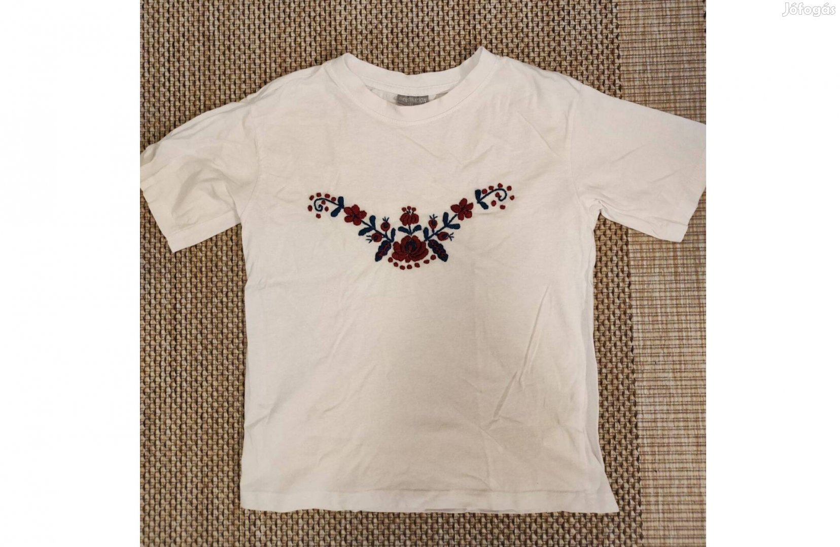 Hímzett lányka felső 146-152 cm