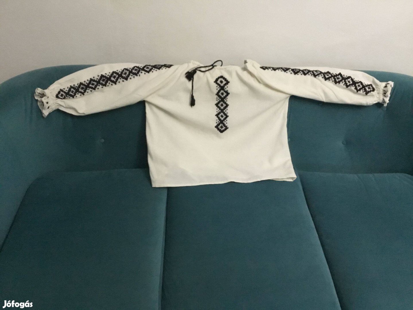 Hímzett népi blúz Erdélyből, hibátlan állapotú, néptáncosokn