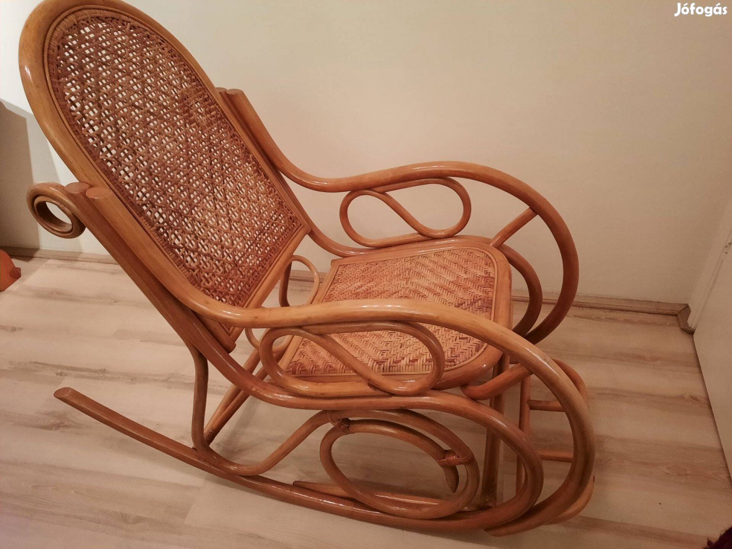 Hintaszék rattan