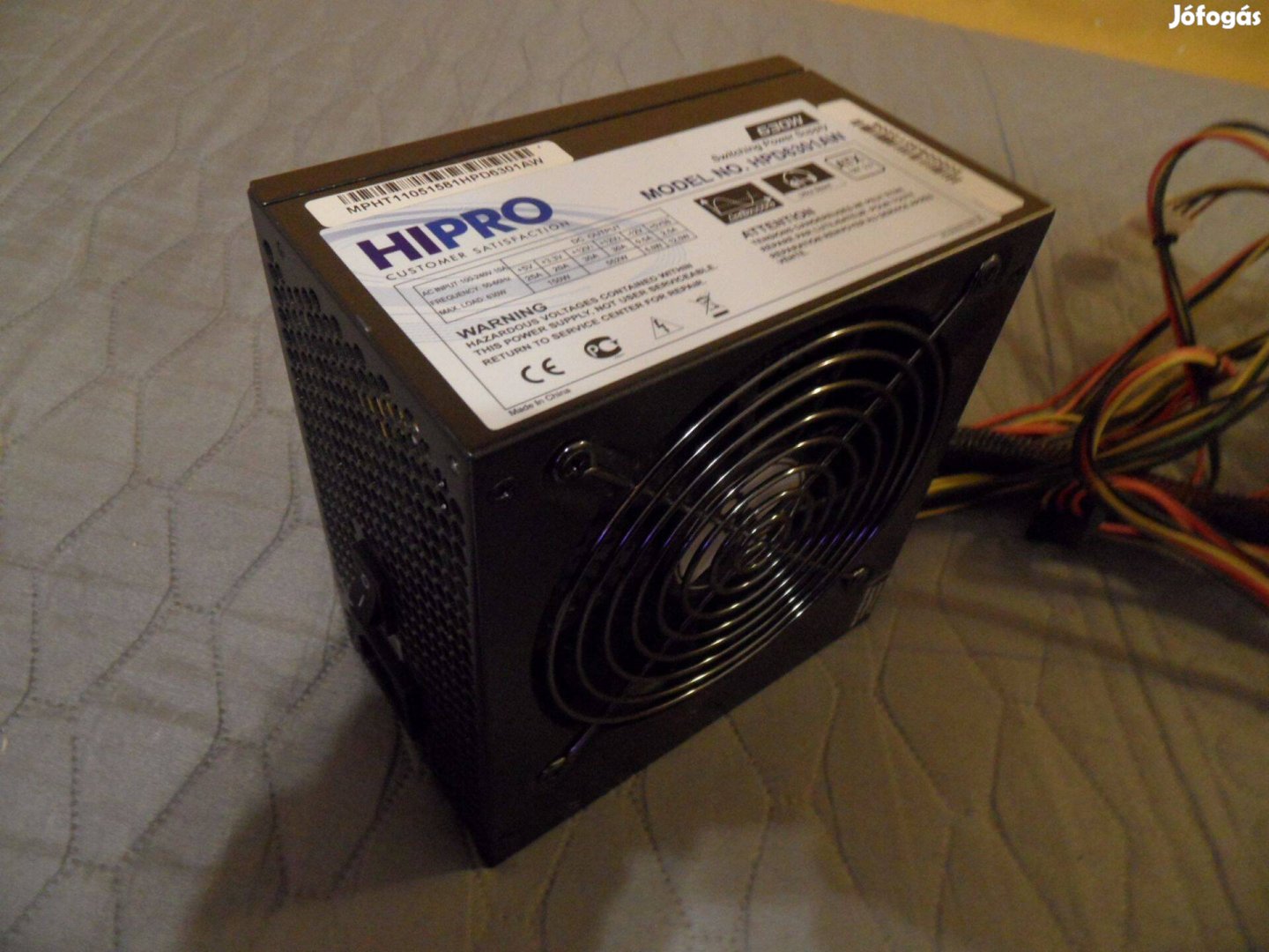 Hipro tápegység 630W - halk