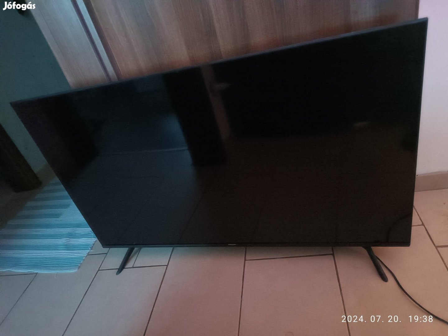 Hisense UHD TV alkatrésznek eladó