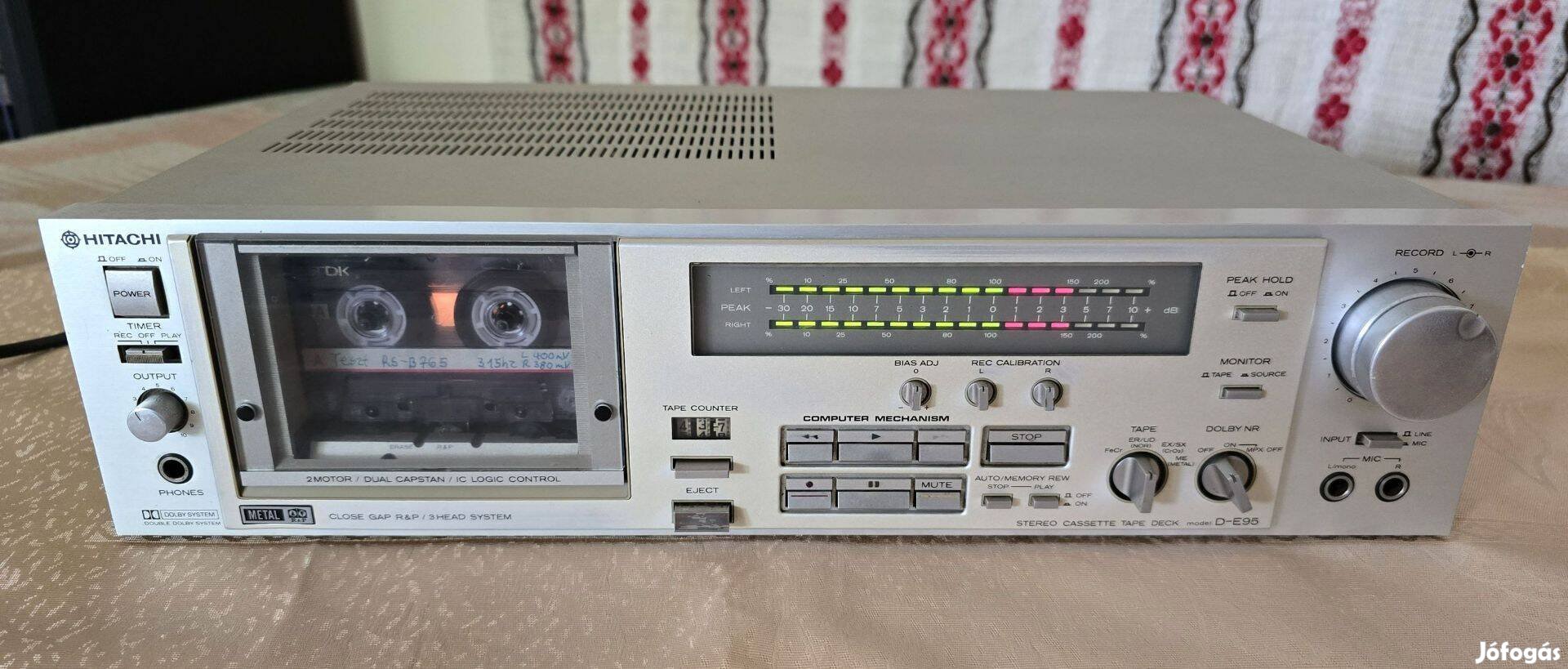 Hitachi D-E95 Csúcs deck