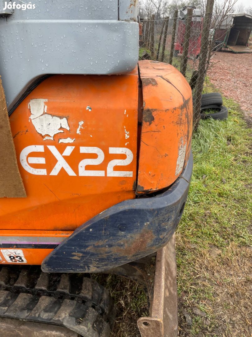 Hitachi Ex22