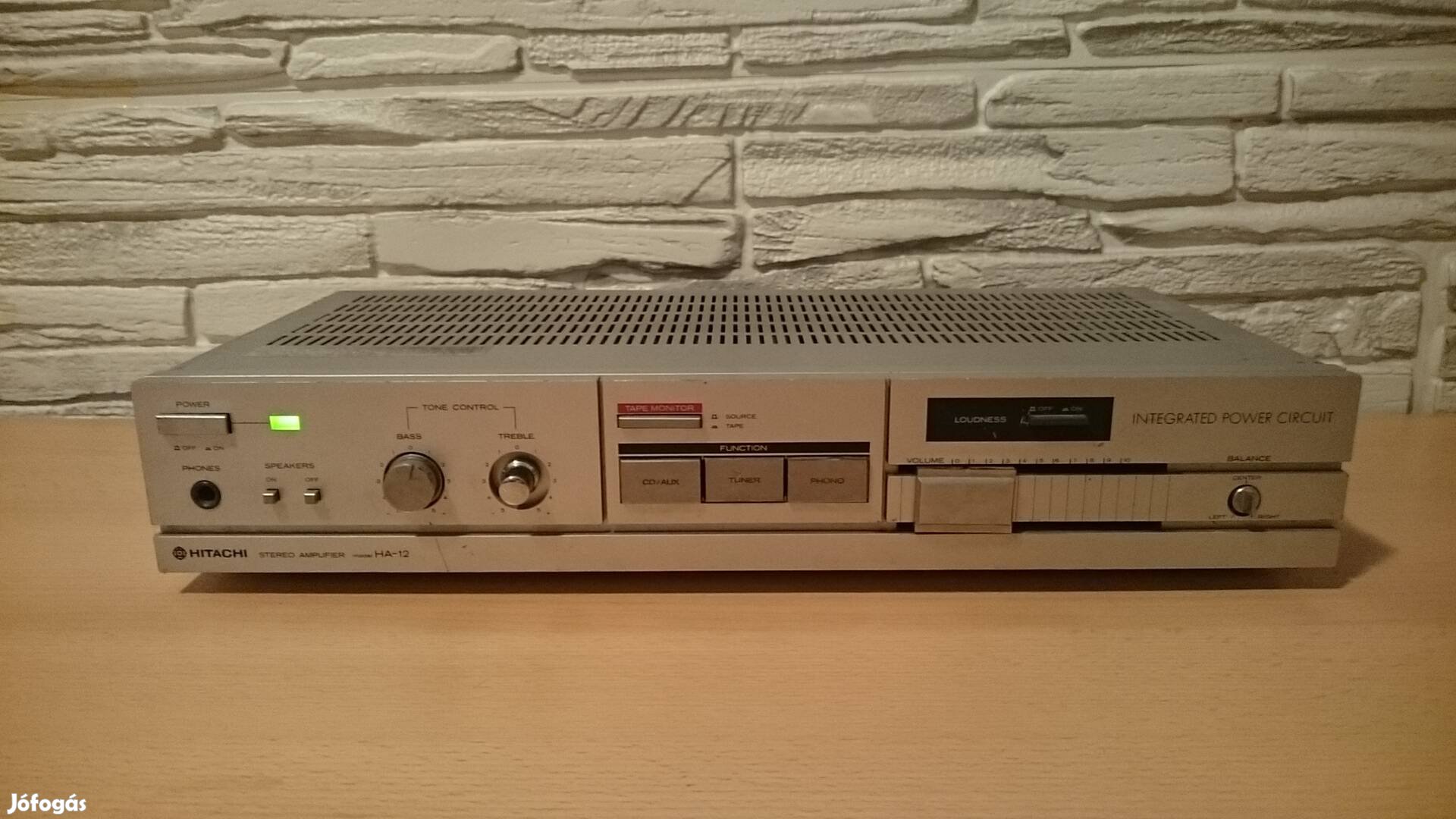 Hitachi HA-12 hifi sztereó erősítő eladó 