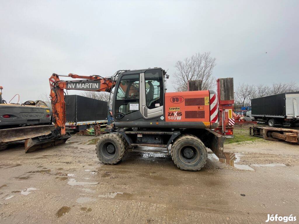 Hitachi Zx 140W-3 Gumikerekes kotrógép