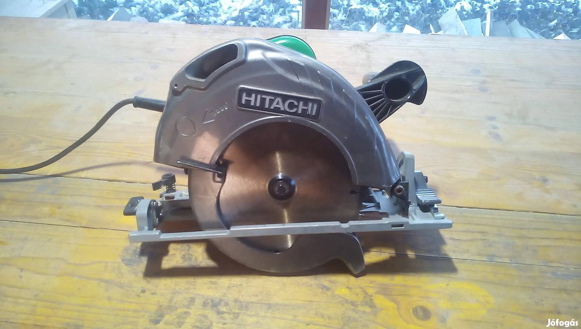 Hitachi körfűrész