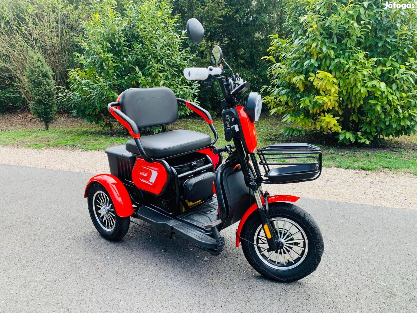 Hitelre Új 2025 Modell Elektromos MOPED Tricikli 3 Év Garancia Robogó