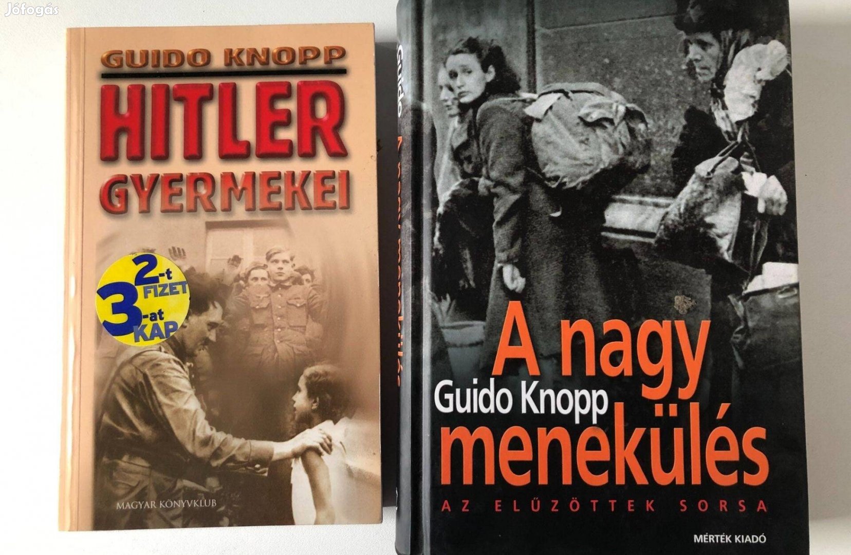 Hitler gyermekei és a Nagy menekülés c . könyvek együtt eladók