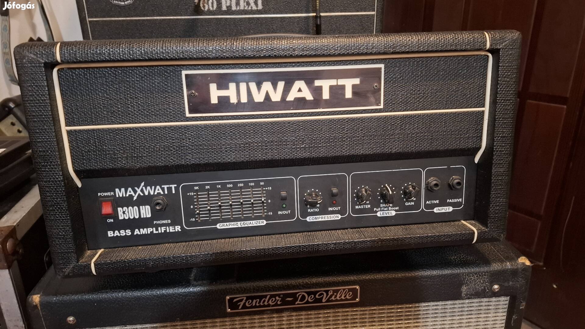 Hiwatt Maxwatt B300HD