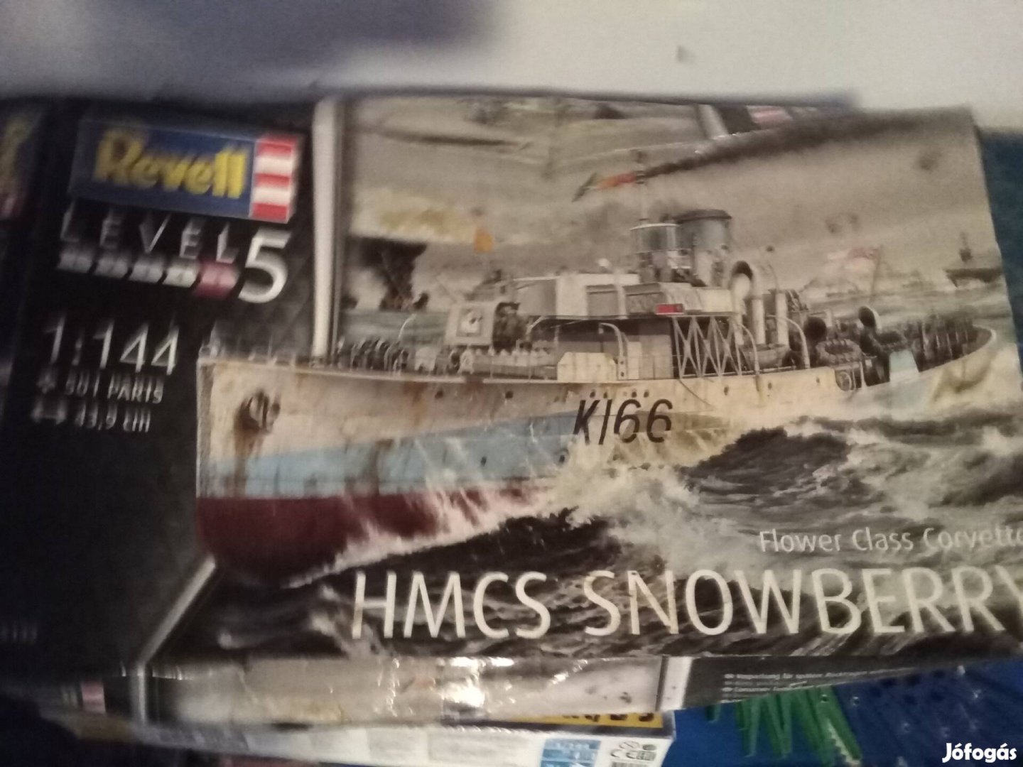 Hms Snowberry Revell 1/144